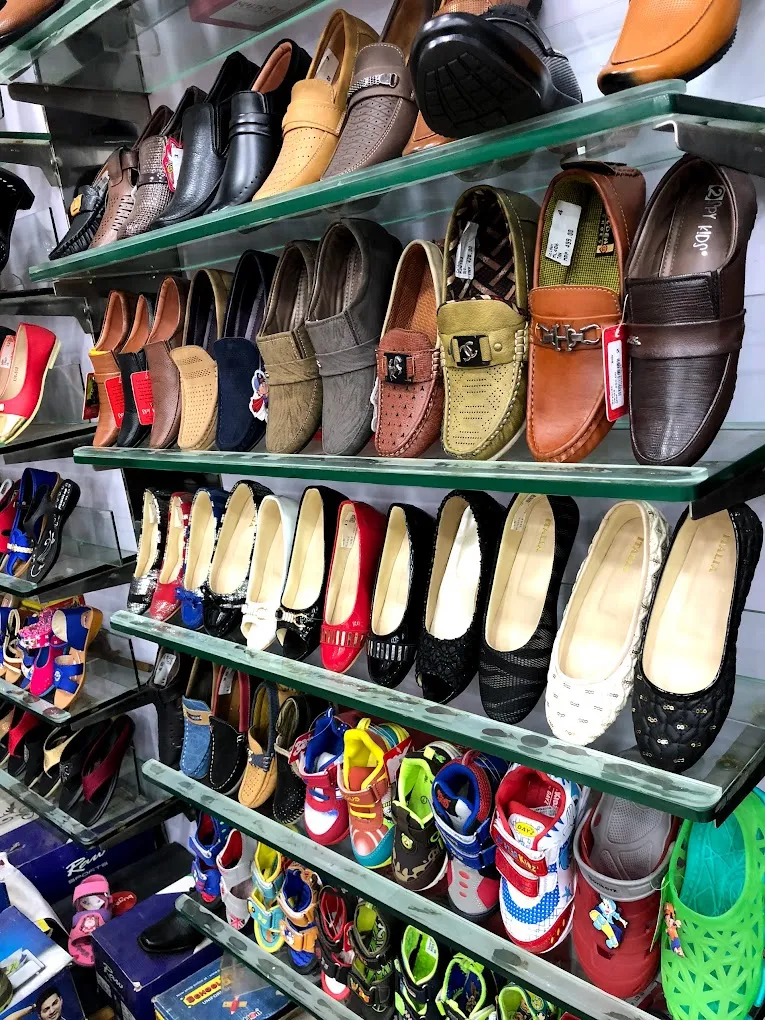 Italia Shoes